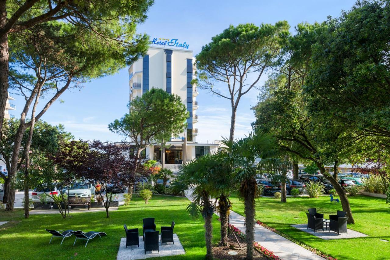 Hotel Italy Bibione Exterior foto